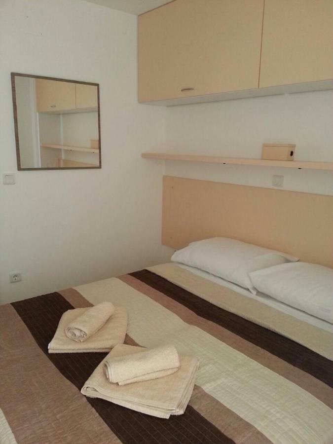 Kartini Apartment Nin Exterior photo