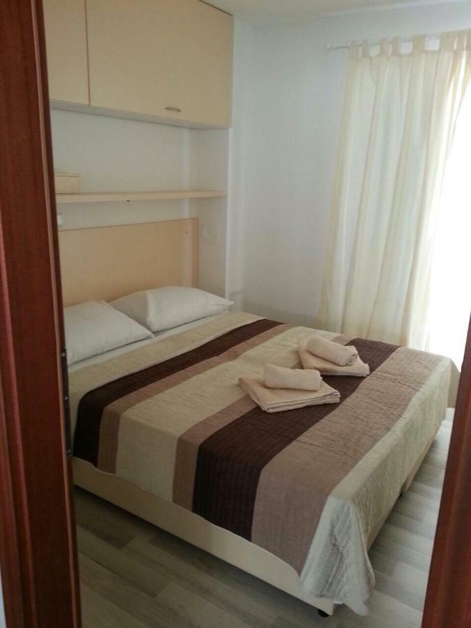 Kartini Apartment Nin Exterior photo